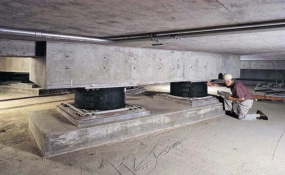 Projeto de Isolamento Sísmico de Base em Gravataí